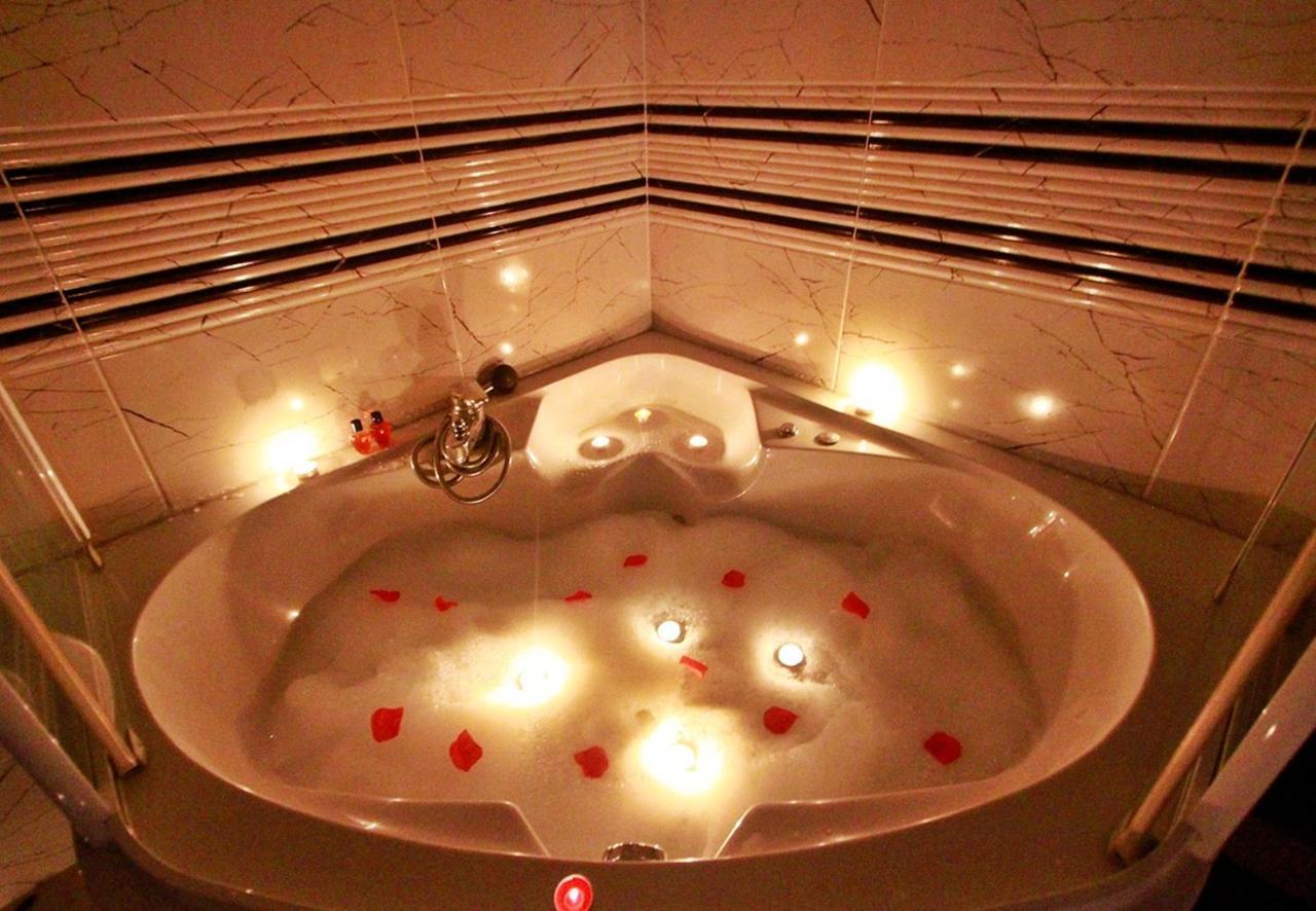 Red House Vip Apartmant Suites Isztambul Kültér fotó